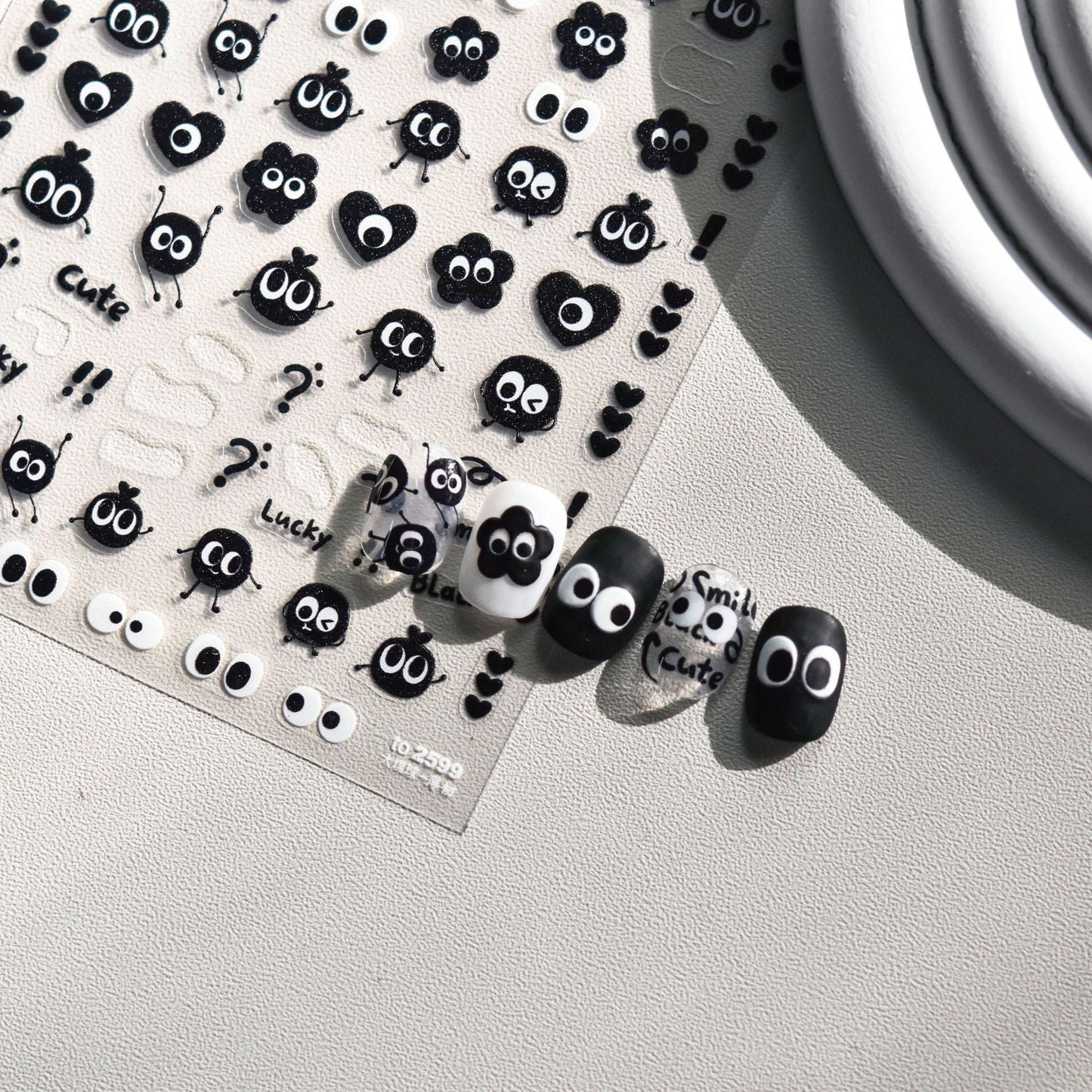 Hello Claws | Black Dot Nail Deco Sticker